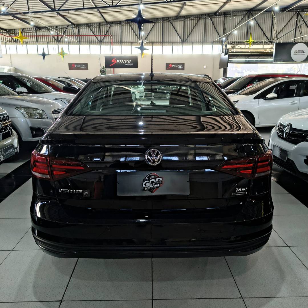 VOLKSWAGEN VIRTUS
