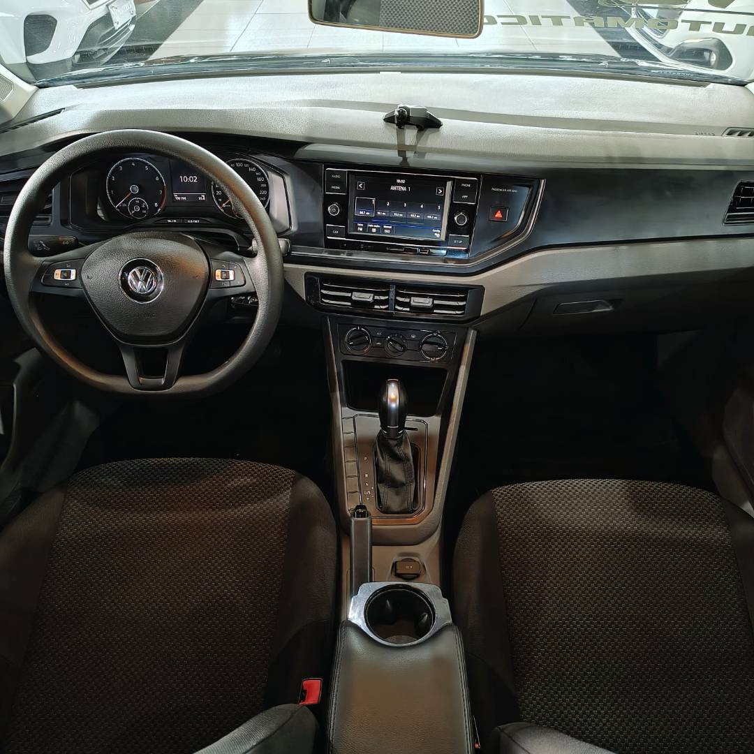 VOLKSWAGEN VIRTUS