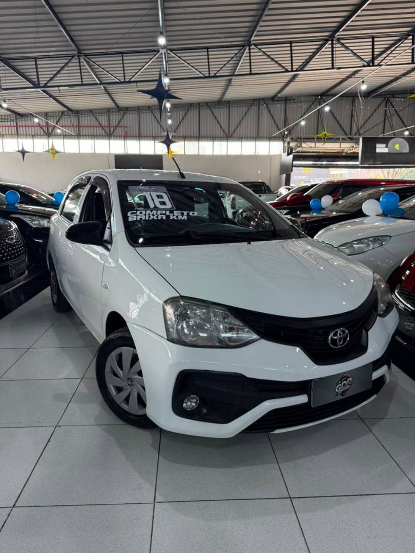TOYOTA ETIOS