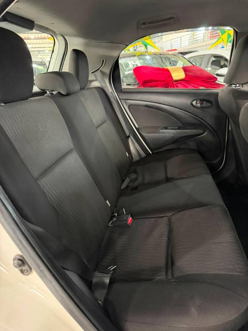TOYOTA ETIOS