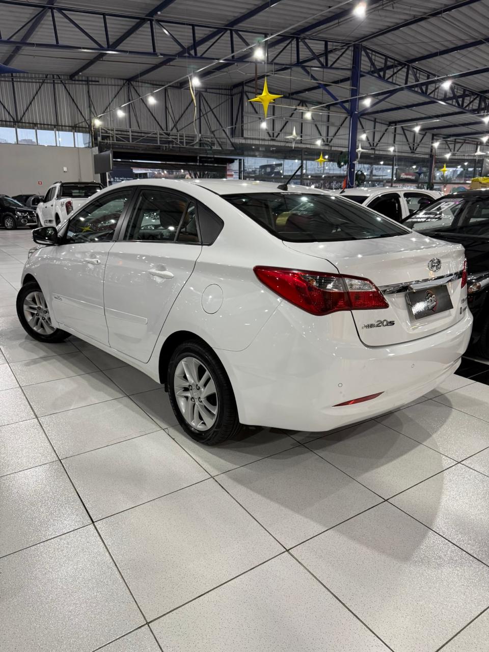 HYUNDAI HB20S