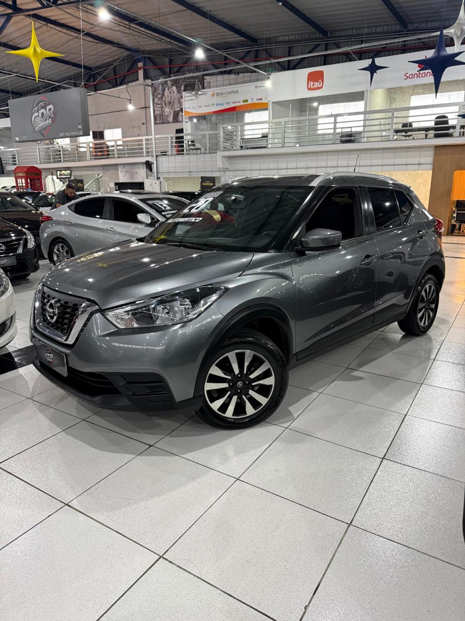 NISSAN KICKS