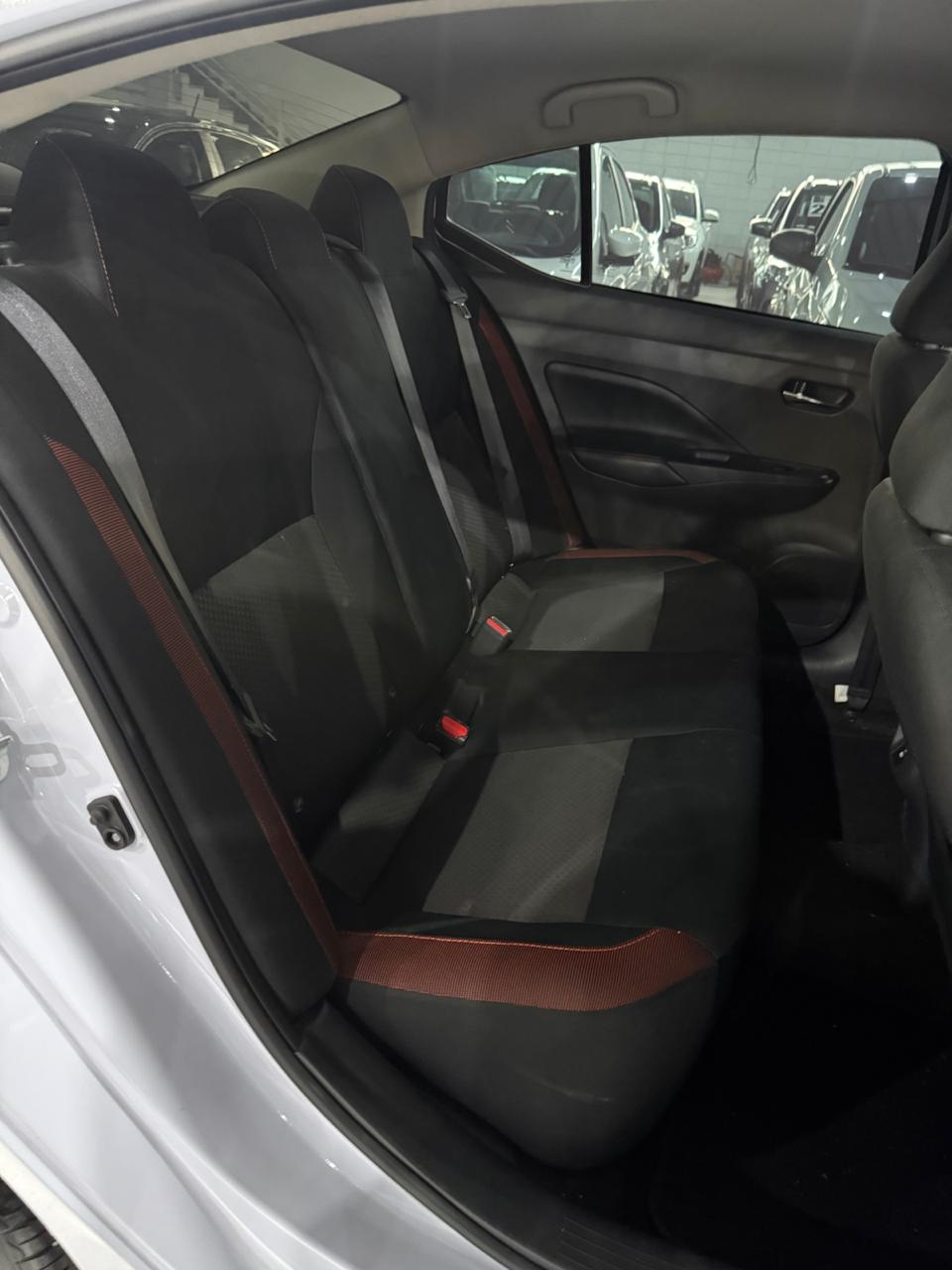 NISSAN VERSA