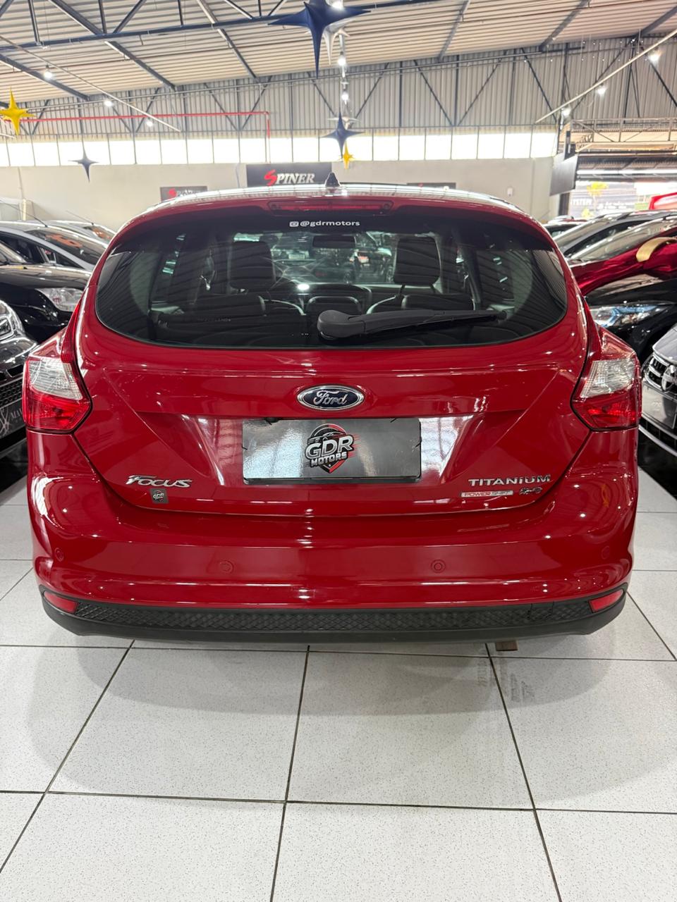 FORD FOCUS
