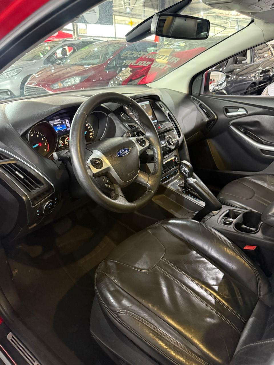 FORD FOCUS