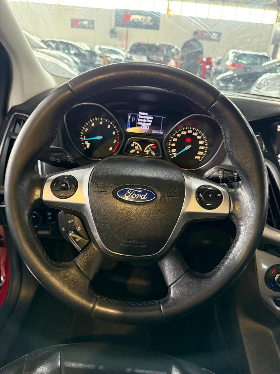 FORD FOCUS