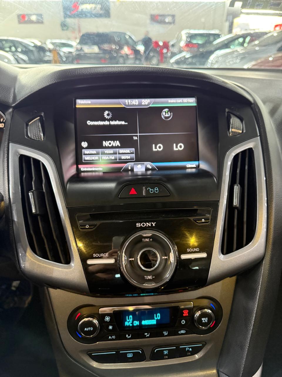 FORD FOCUS