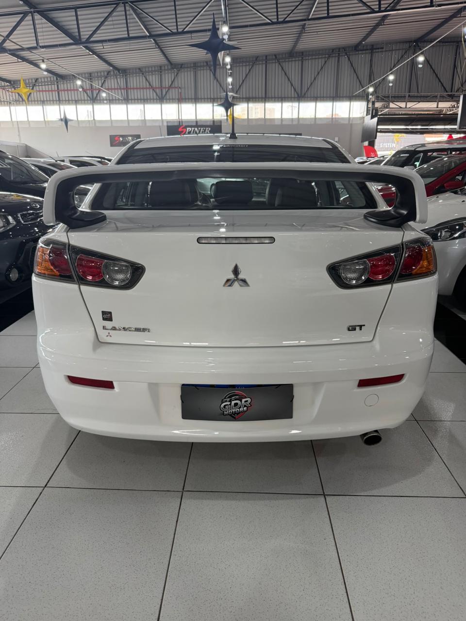 MITSUBISHI LANCER