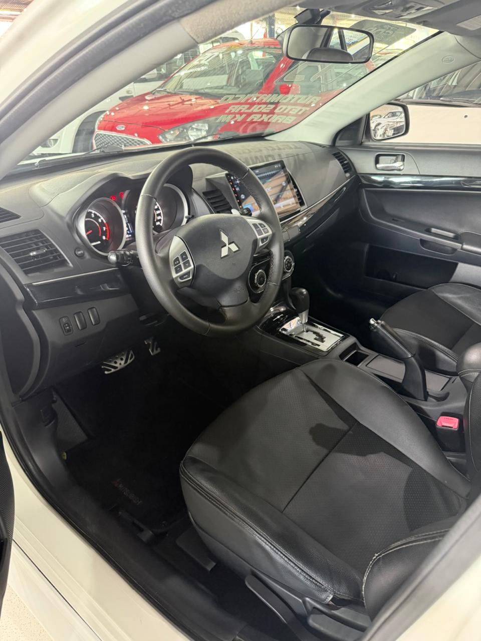 MITSUBISHI LANCER