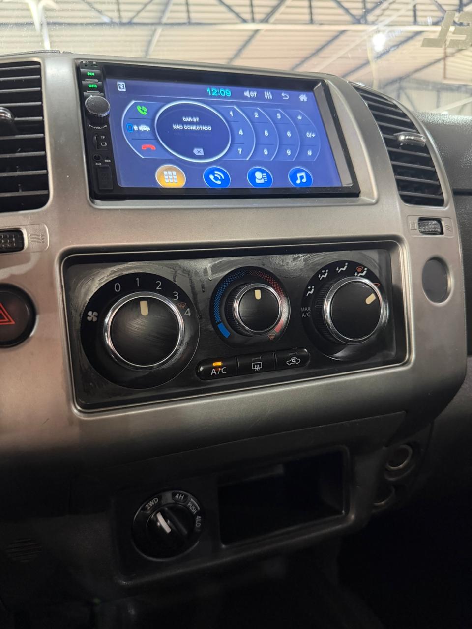 NISSAN FRONTIER