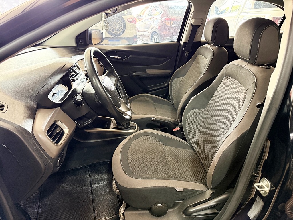 CHEVROLET PRISMA