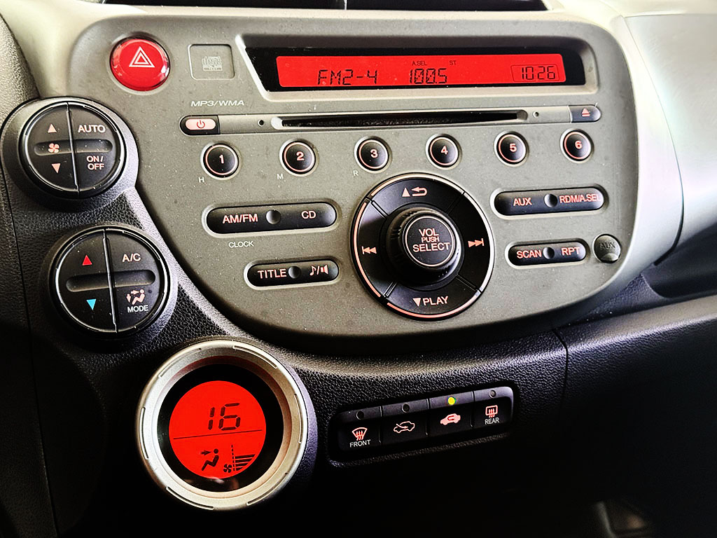 HONDA FIT