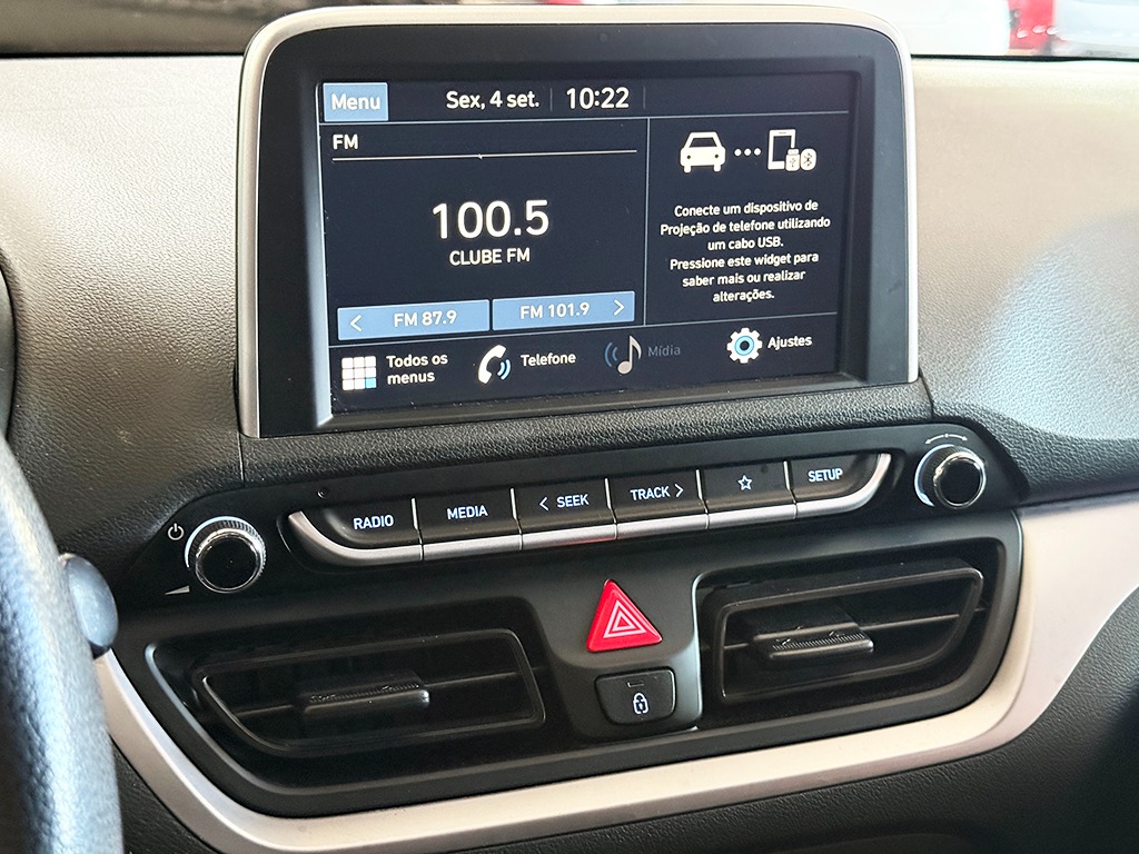 HYUNDAI HB20