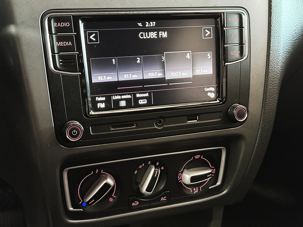 VOLKSWAGEN FOX