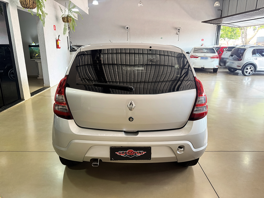 RENAULT SANDERO