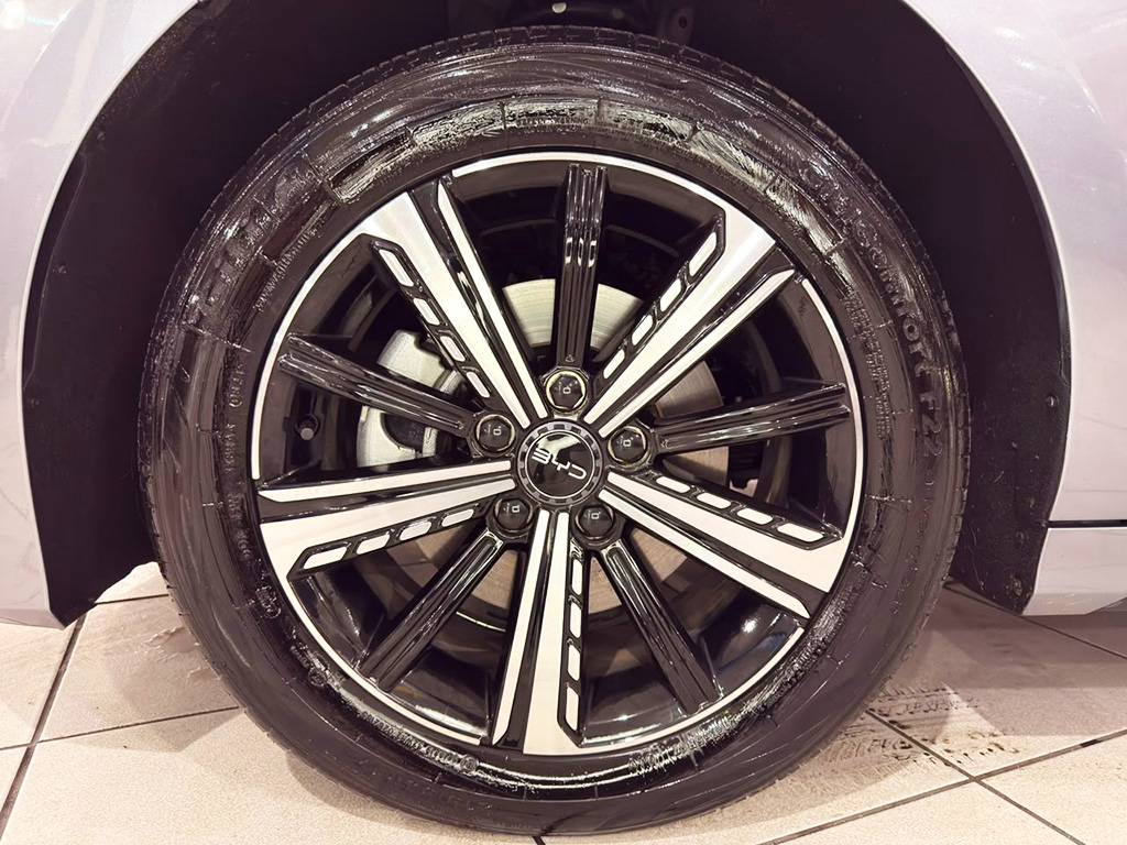 BYD SONG PLUS