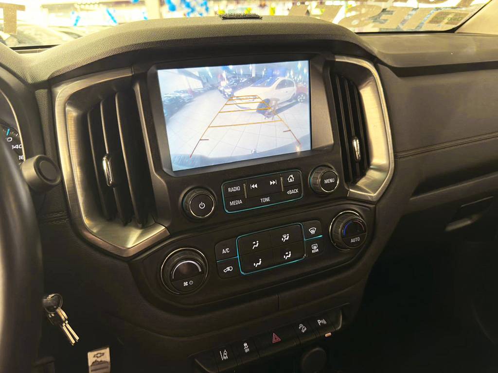 CHEVROLET S10