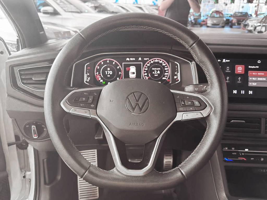 VOLKSWAGEN VIRTUS