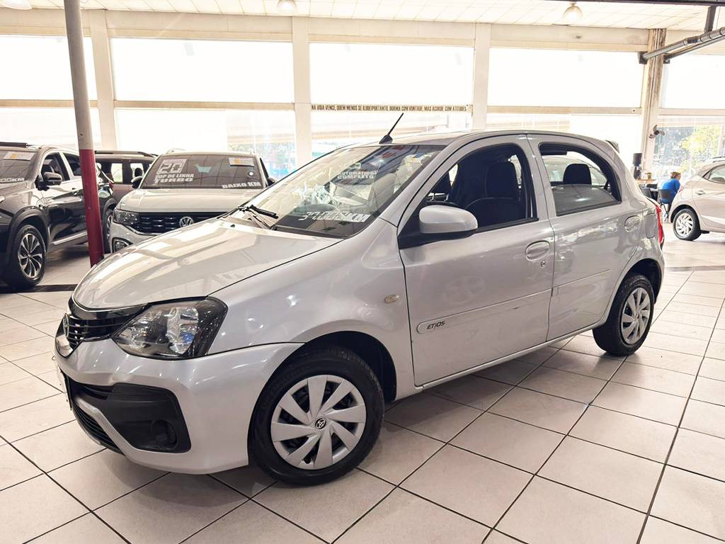 TOYOTA ETIOS