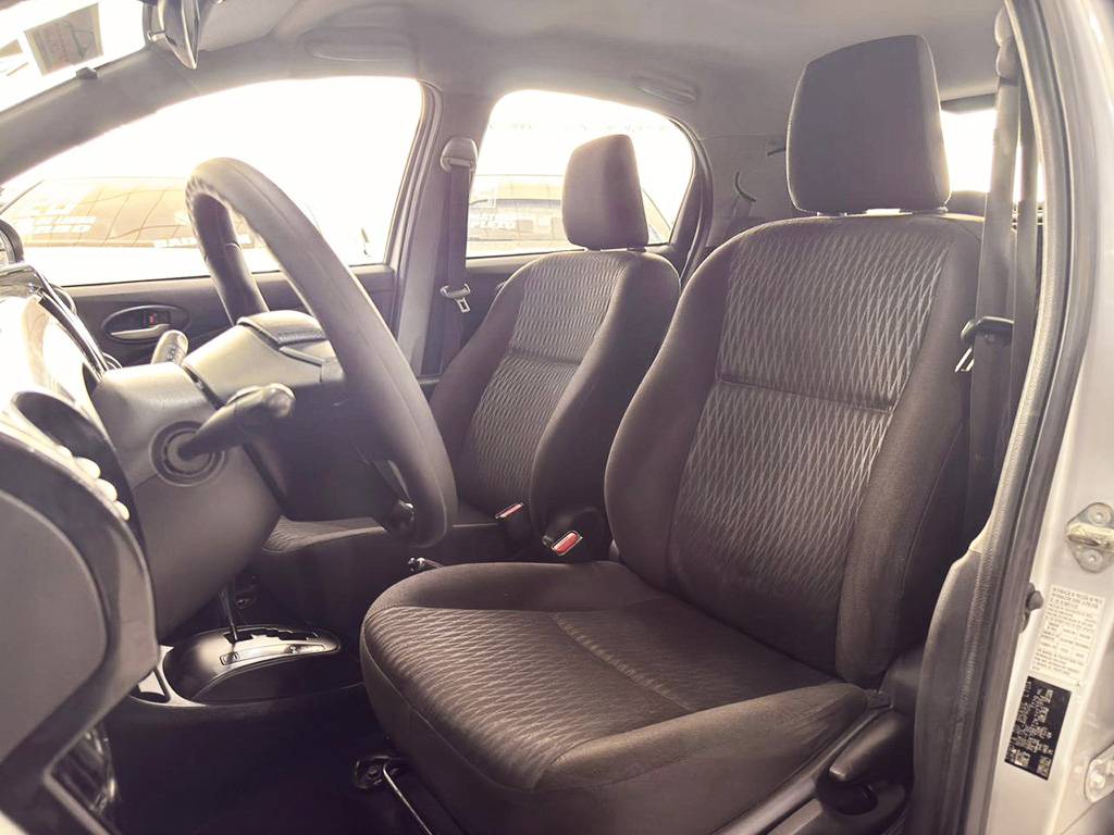 TOYOTA ETIOS