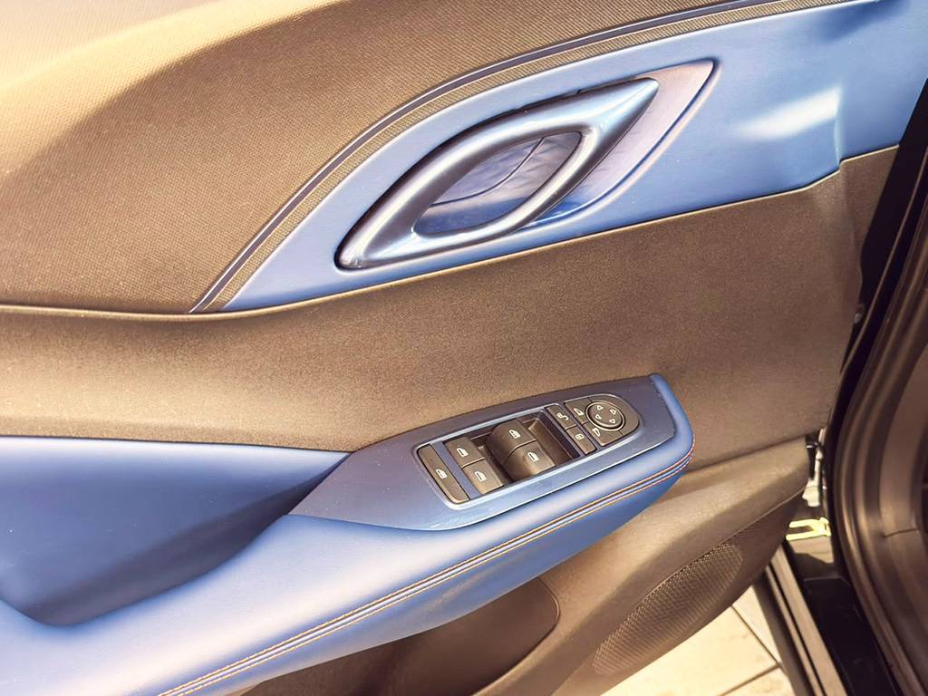 BYD DOLPHIN MINI