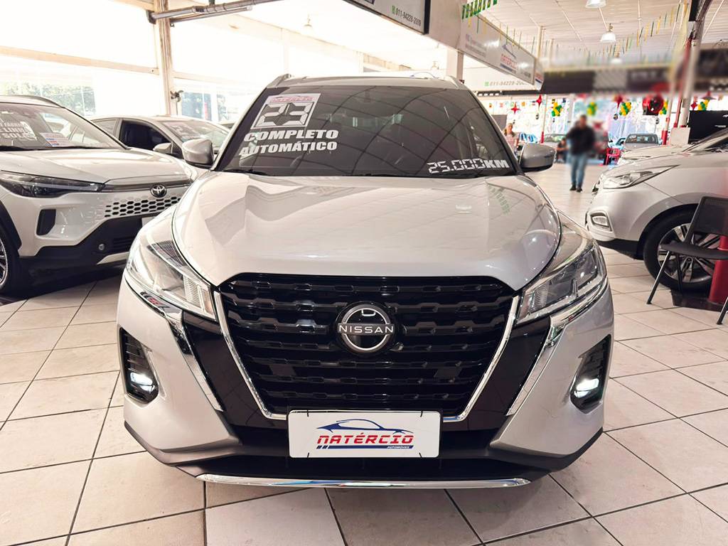 NISSAN KICKS