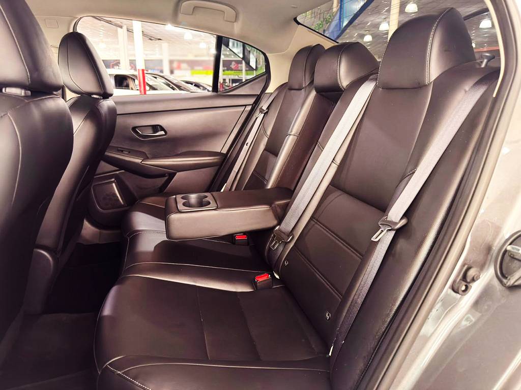 NISSAN SENTRA