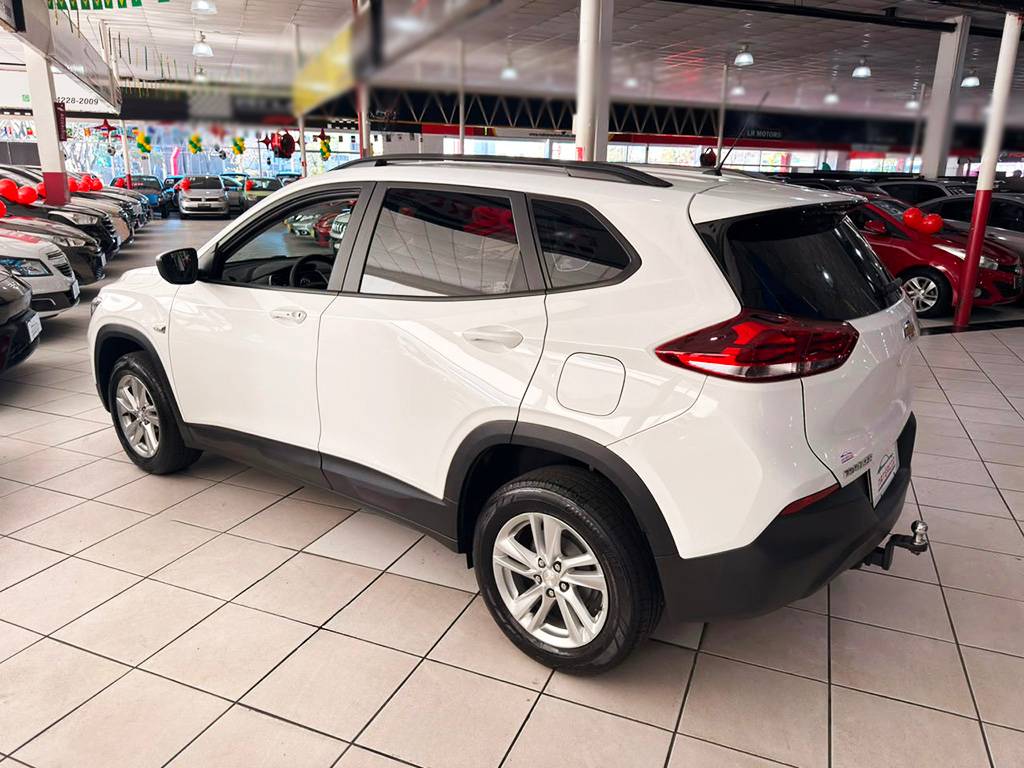CHEVROLET TRACKER