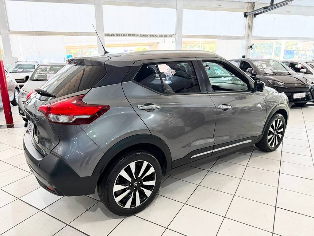 NISSAN KICKS