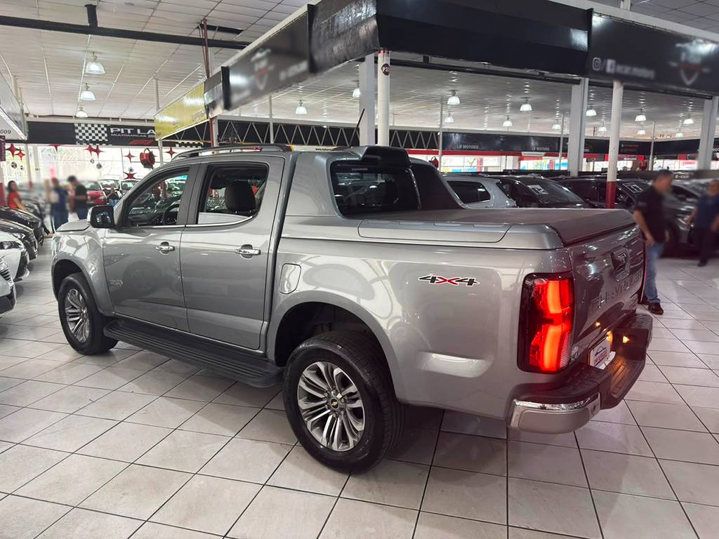 CHEVROLET S10
