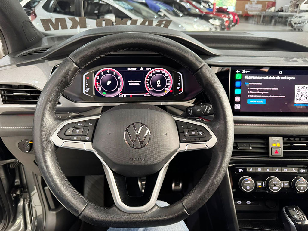 VOLKSWAGEN TAOS