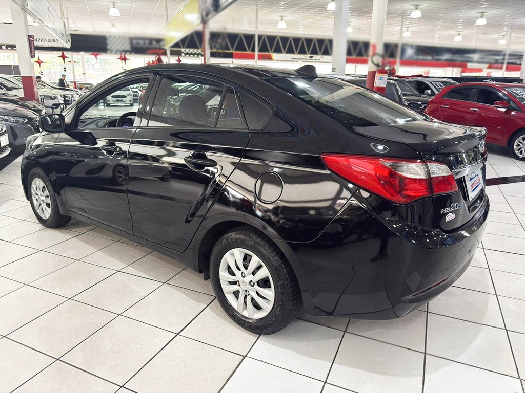 HYUNDAI HB20S
