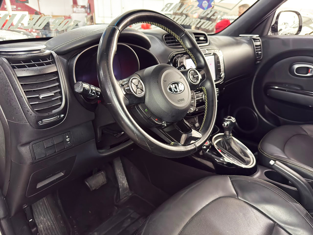 KIA SOUL