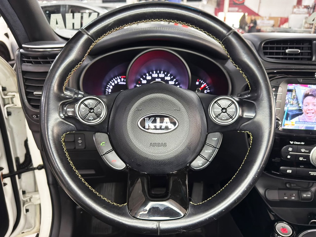 KIA SOUL