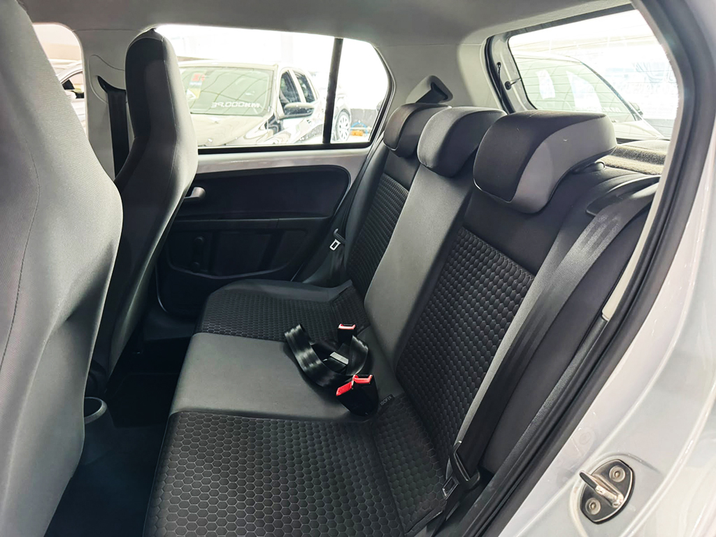 VOLKSWAGEN CROSS UP