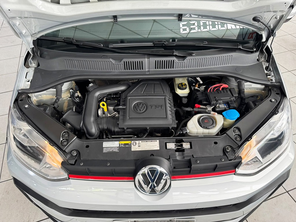 VOLKSWAGEN CROSS UP