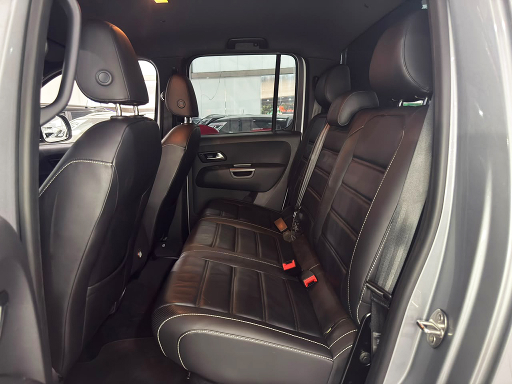 VOLKSWAGEN AMAROK