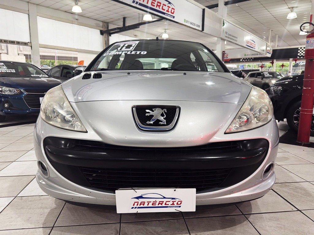 PEUGEOT 207