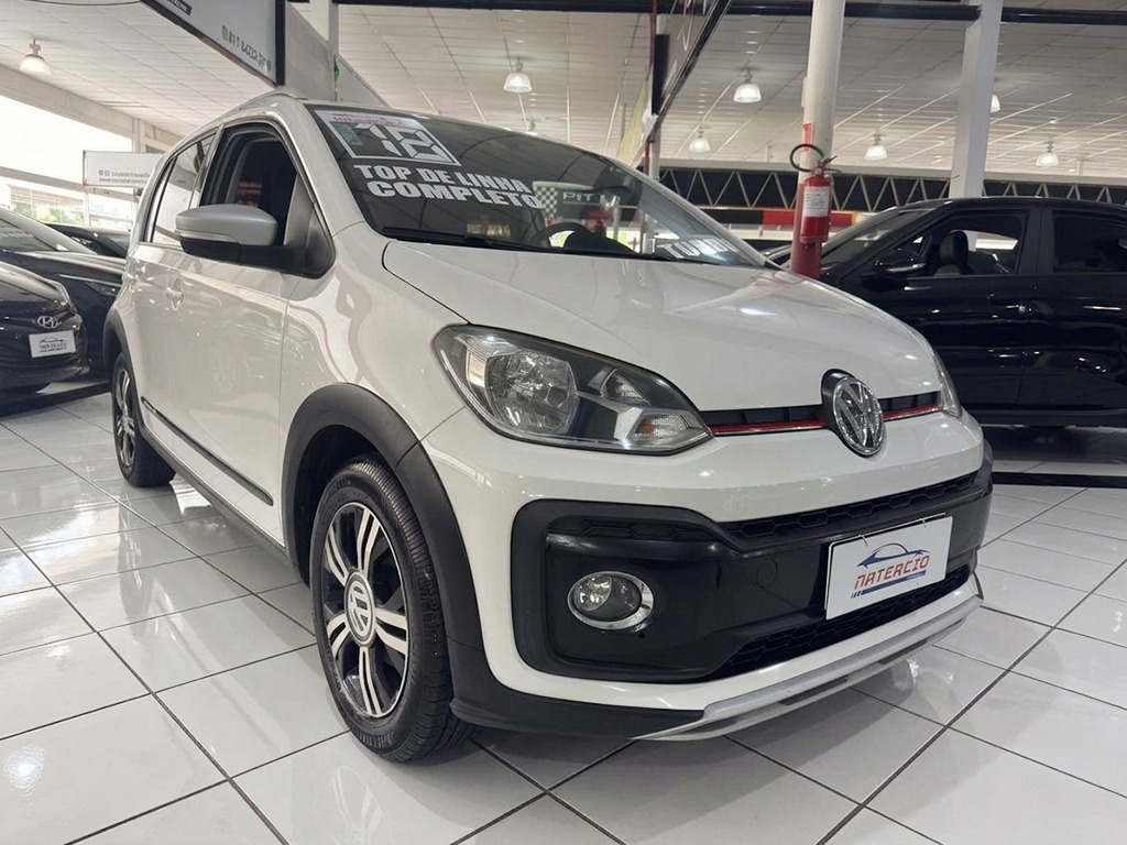 VOLKSWAGEN CROSS UP