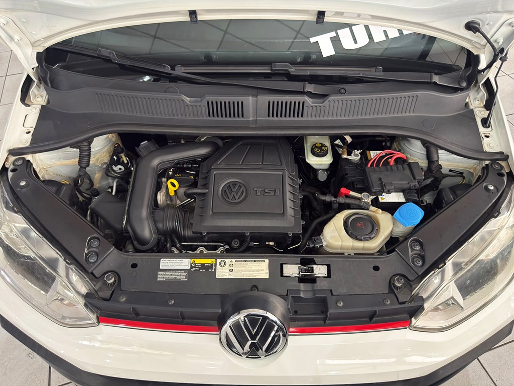 VOLKSWAGEN CROSS UP