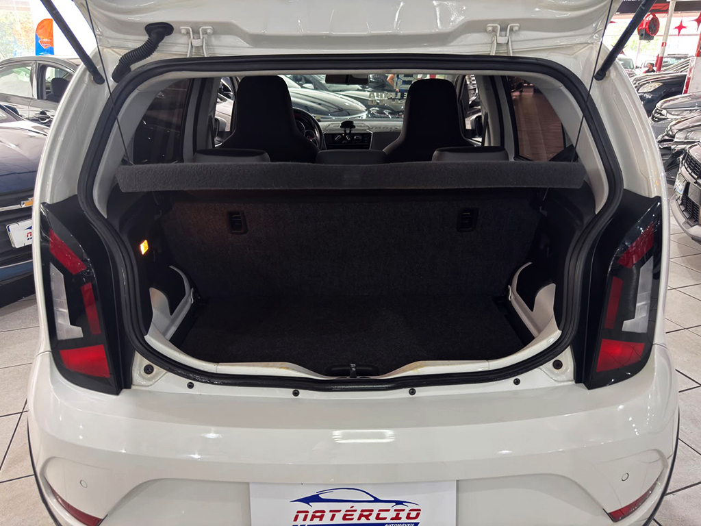 VOLKSWAGEN CROSS UP