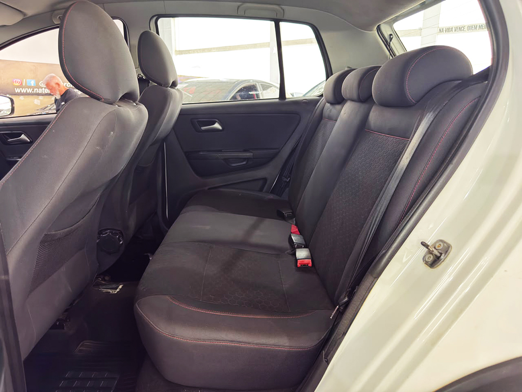 VOLKSWAGEN CROSSFOX