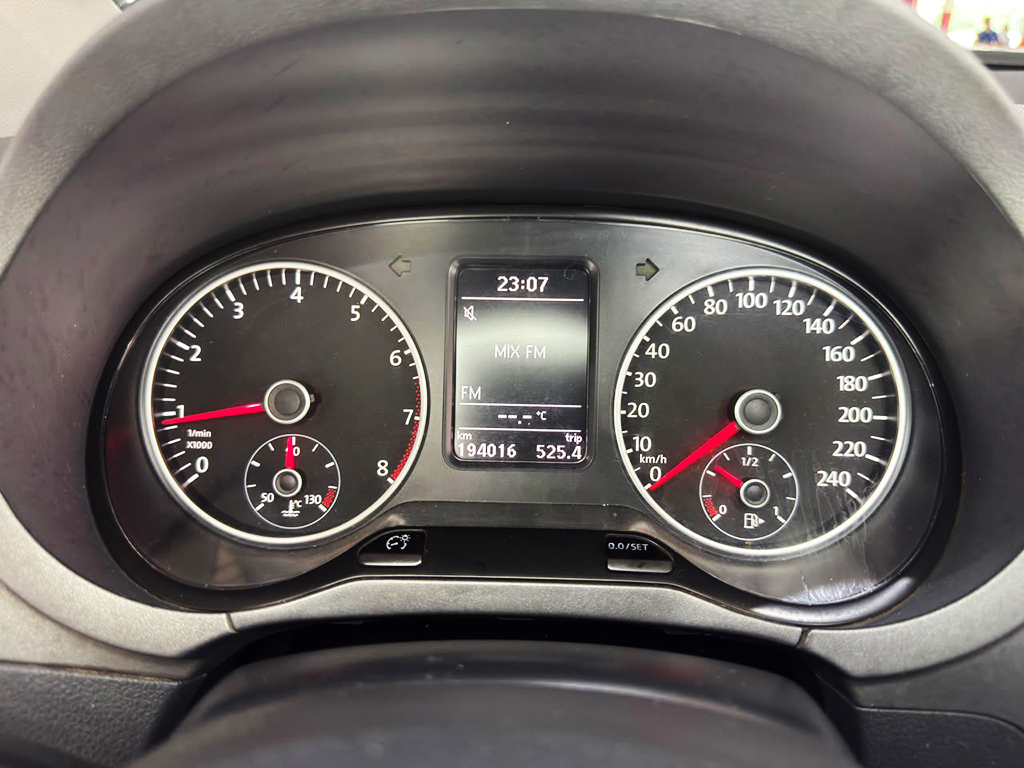 VOLKSWAGEN CROSSFOX