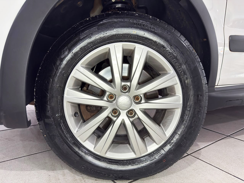 VOLKSWAGEN CROSSFOX