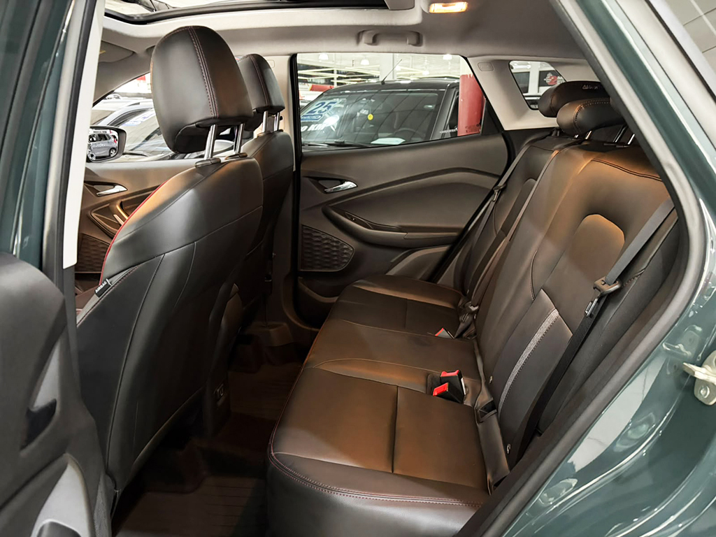 CHEVROLET TRACKER
