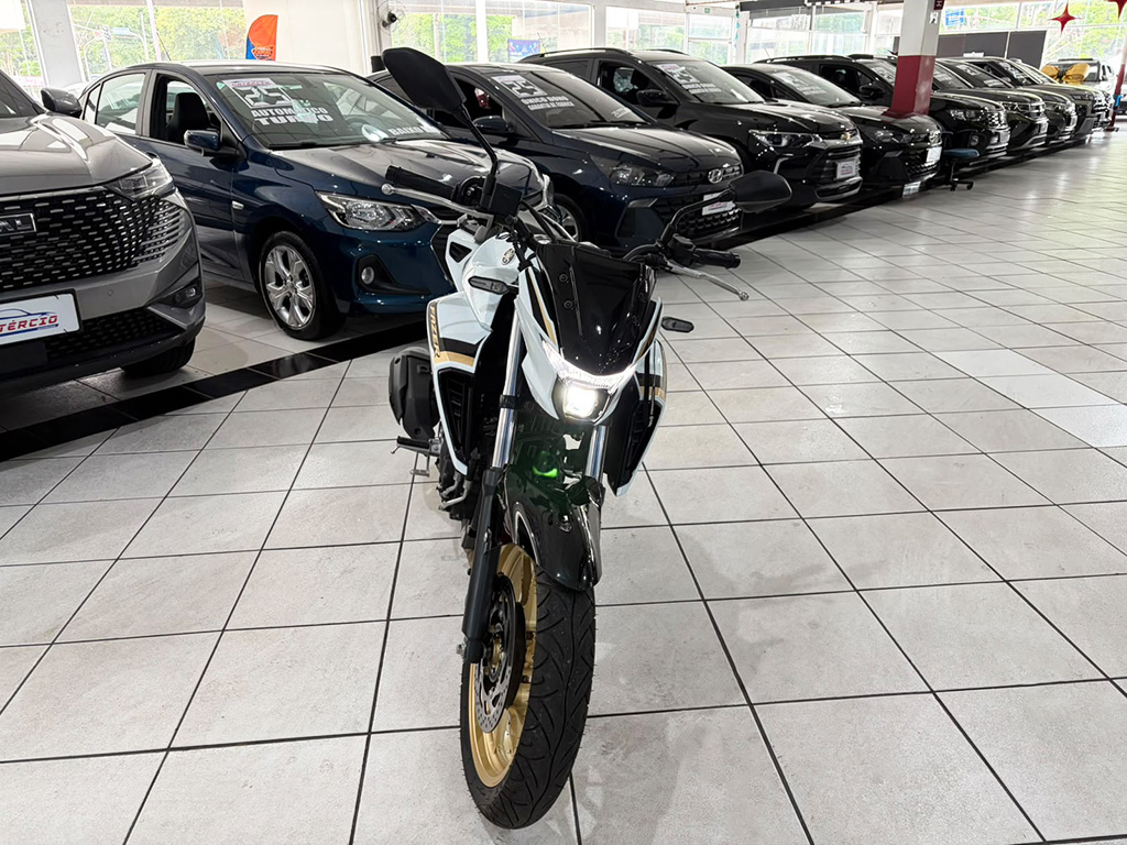 YAMAHA FZ25 FAZER ABS