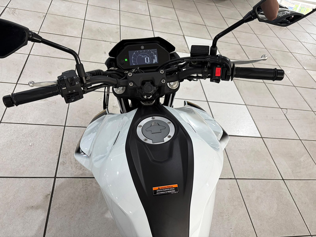 YAMAHA FZ25 FAZER ABS