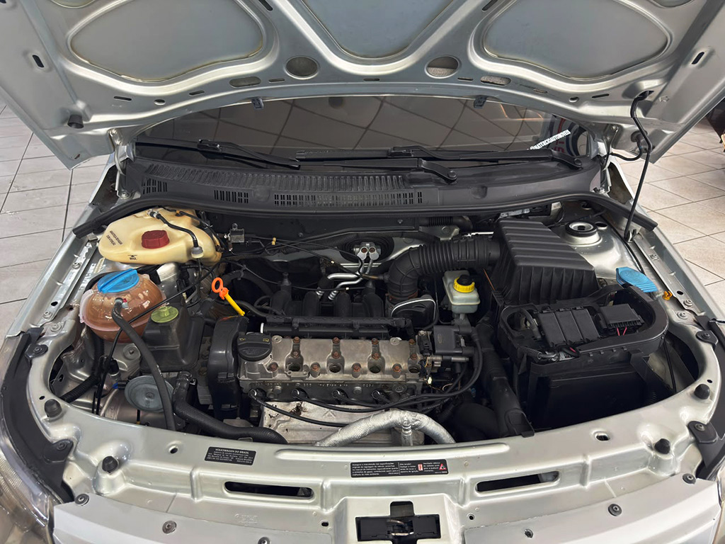 VOLKSWAGEN SAVEIRO