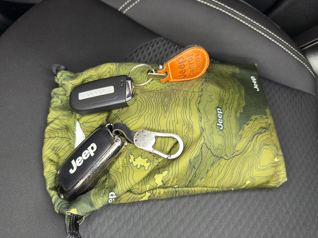 JEEP COMPASS