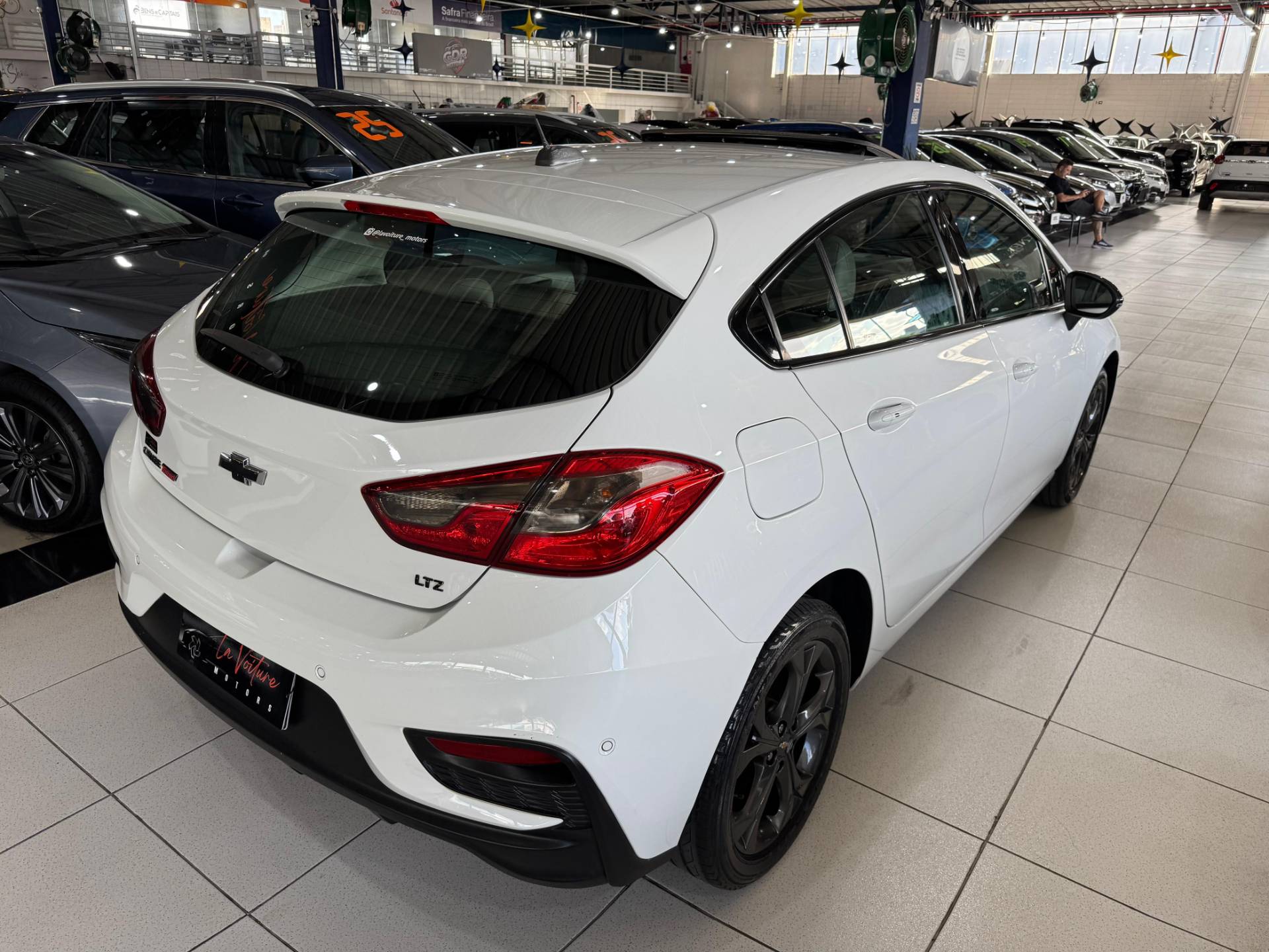 CHEVROLET CRUZE